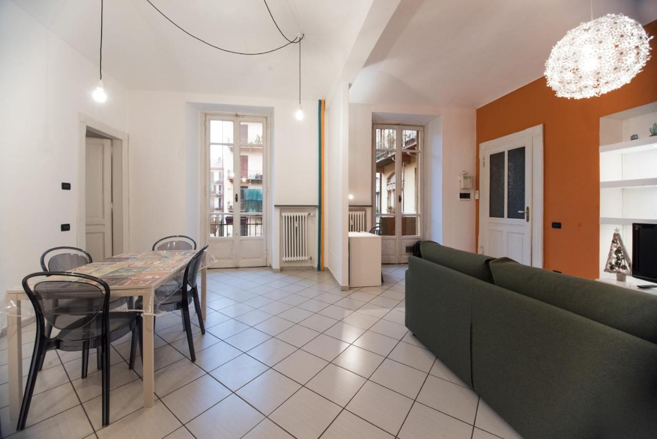 Cinema Art Luxury Flat Appartamento Torino Esterno foto